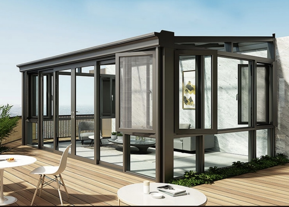 Sunrooms & Glass Rooms